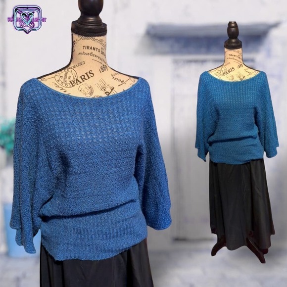TWO One Two New York Blue Knit Dolman Sleeve Oversized Sweater Medium - Picture 1 of 8